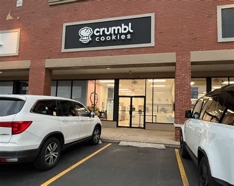 Crumbl is rapidly expanding across the country, with 100 additional locations slanted to open in the coming year. . Crumbl cookies levittown ny opening date